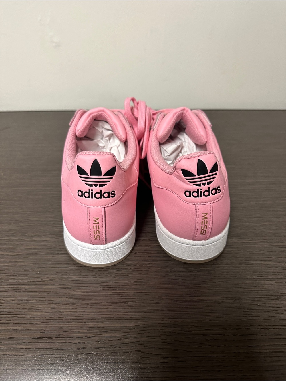 Brand New adidas Pink and Black Messi logo Men’s Superstar Sneakers - Picture 3 of 4